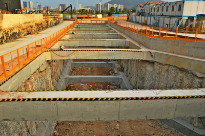 前海市政VI標榮獲2018年第一季度全市建設工程 “安全生產示范工地”稱號